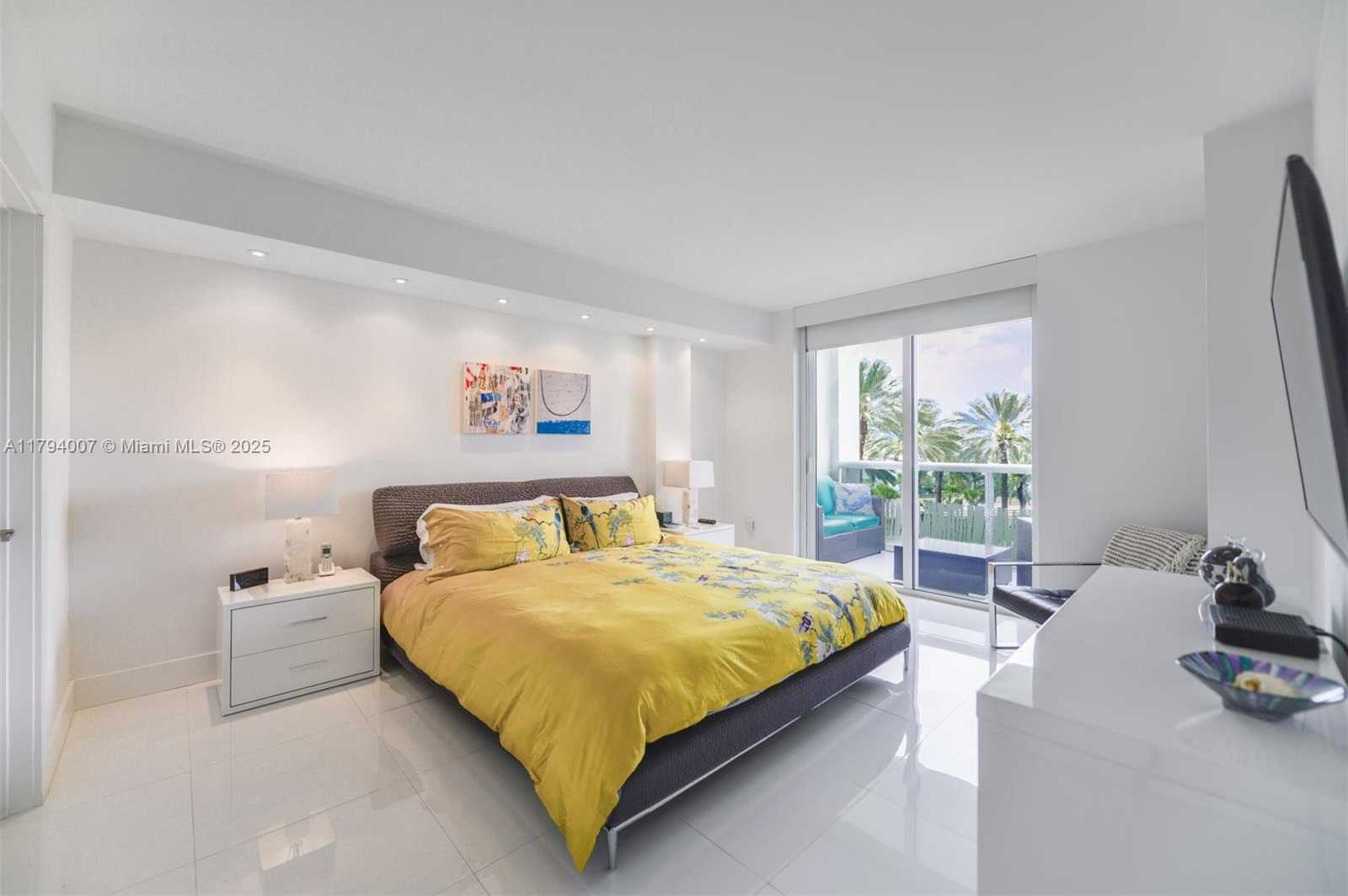 Small Image of 10275 COLLINS AVE #326, Bal Harbour Number 12
