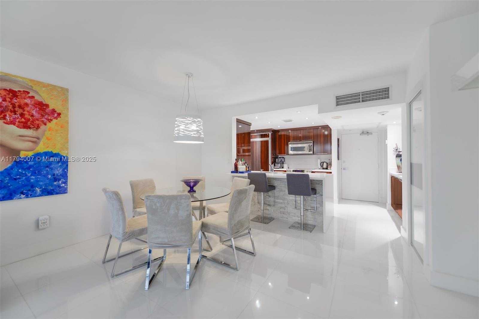 Small Image of 10275 COLLINS AVE #326, Bal Harbour Number 4