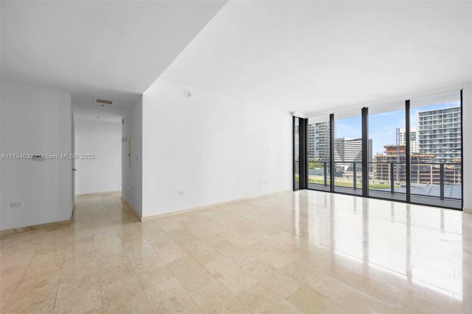 Small Image of 68 SOUTH EAST 6TH ST #910, Miami Number 6