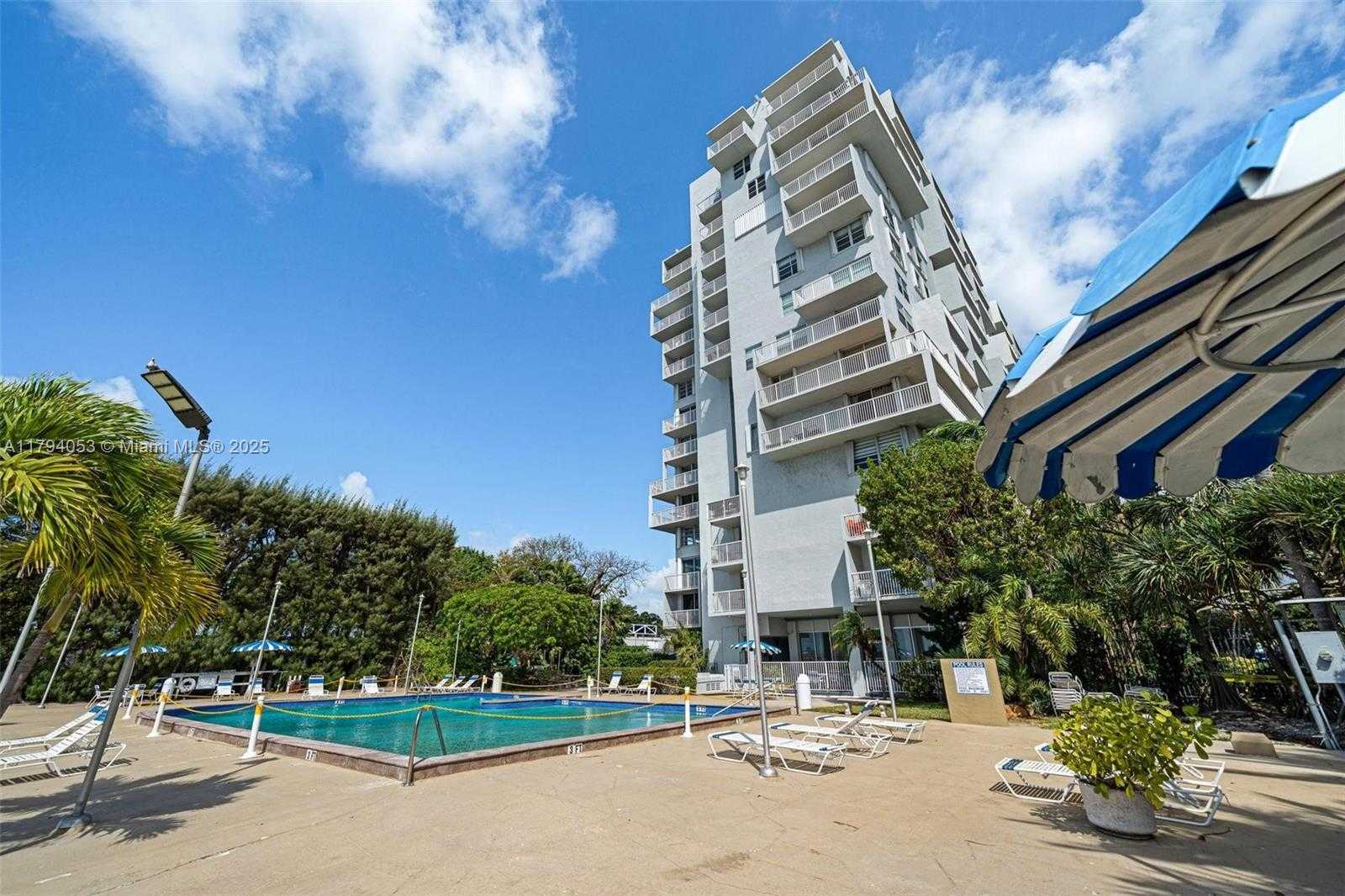 Small Image of 150 SOUTH EAST 25TH RD #2H, Miami Number 12
