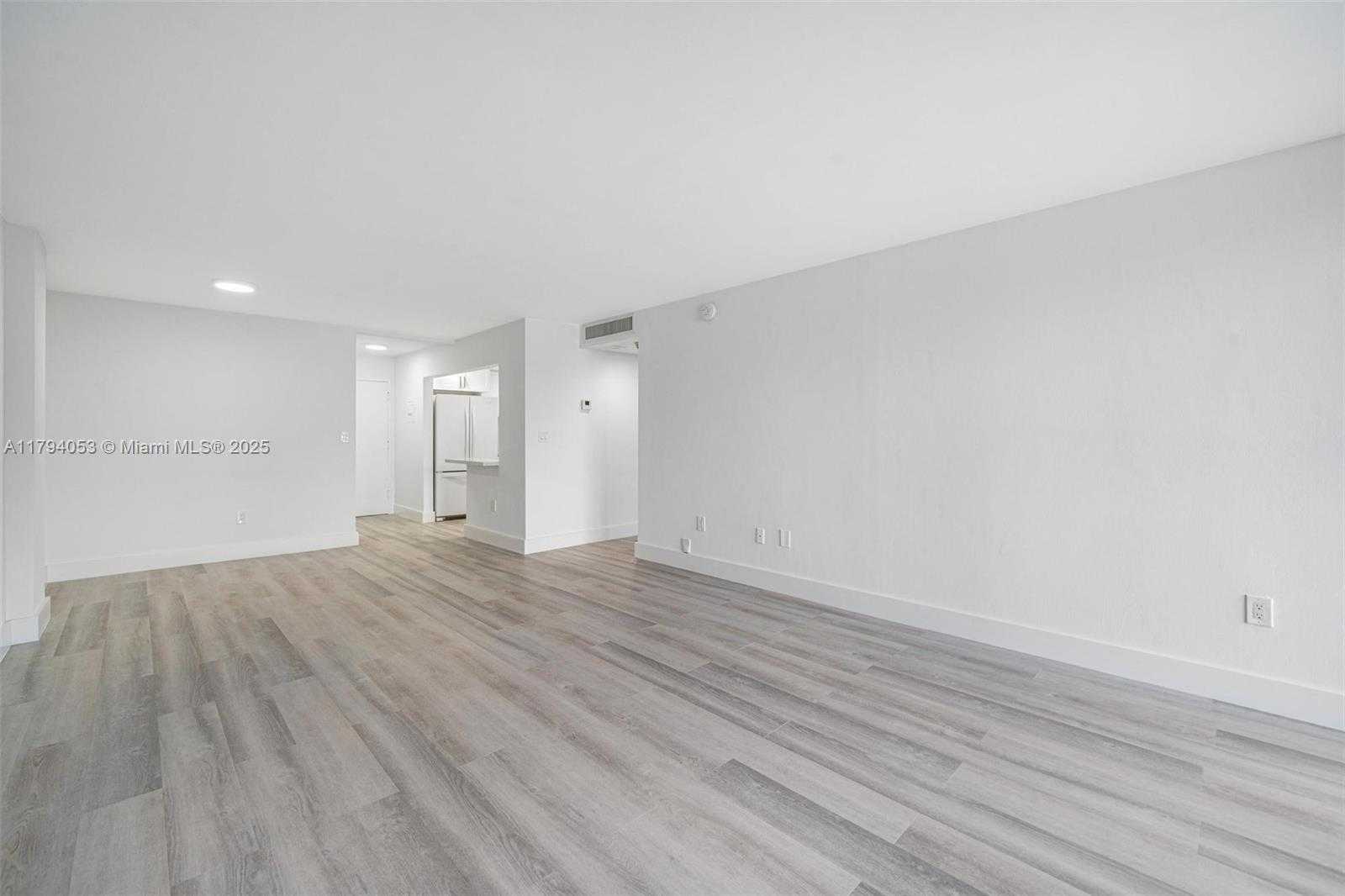 Small Image of 150 SOUTH EAST 25TH RD #2H, Miami Number 2