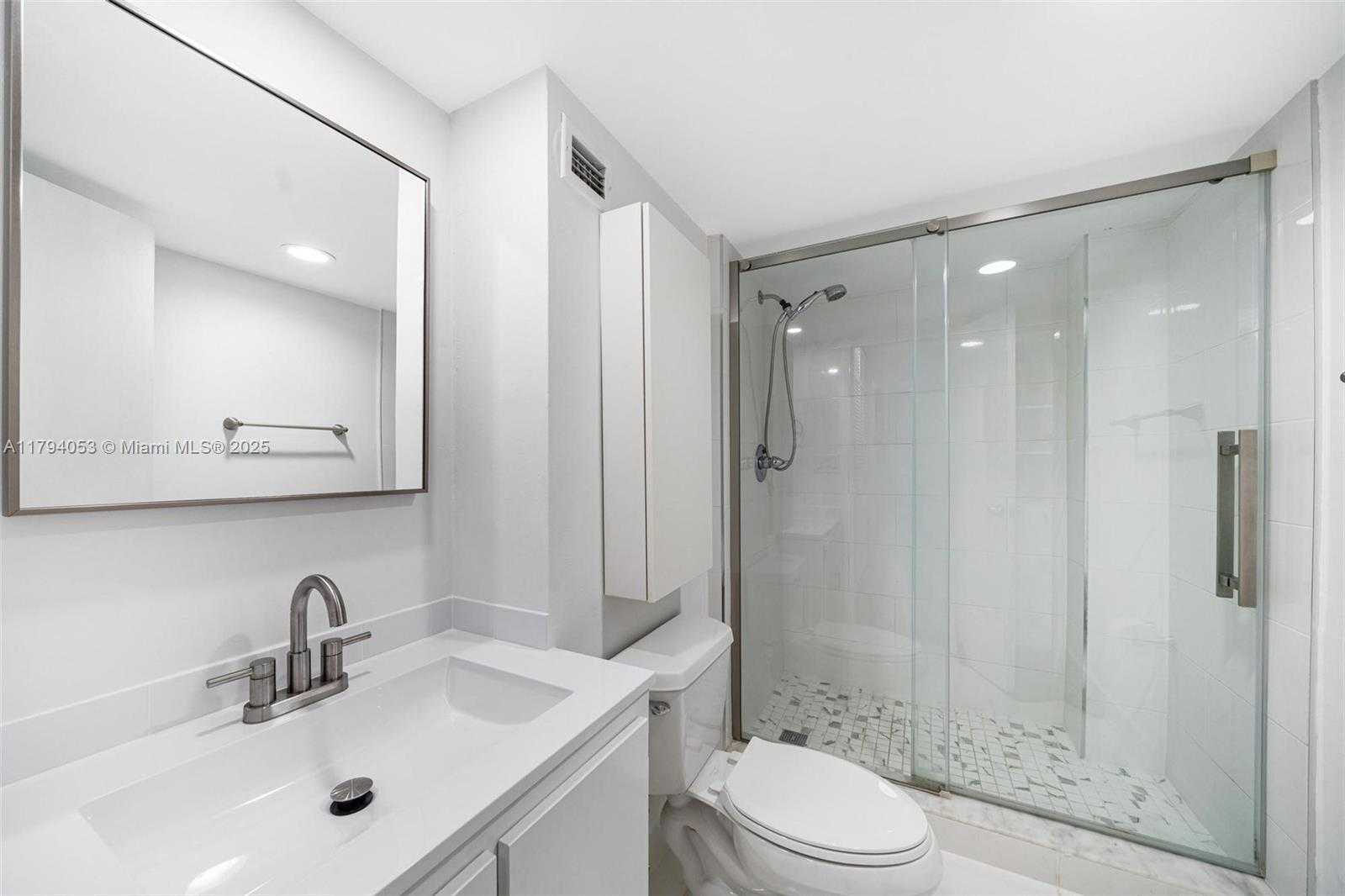 Small Image of 150 SOUTH EAST 25TH RD #2H, Miami Number 9