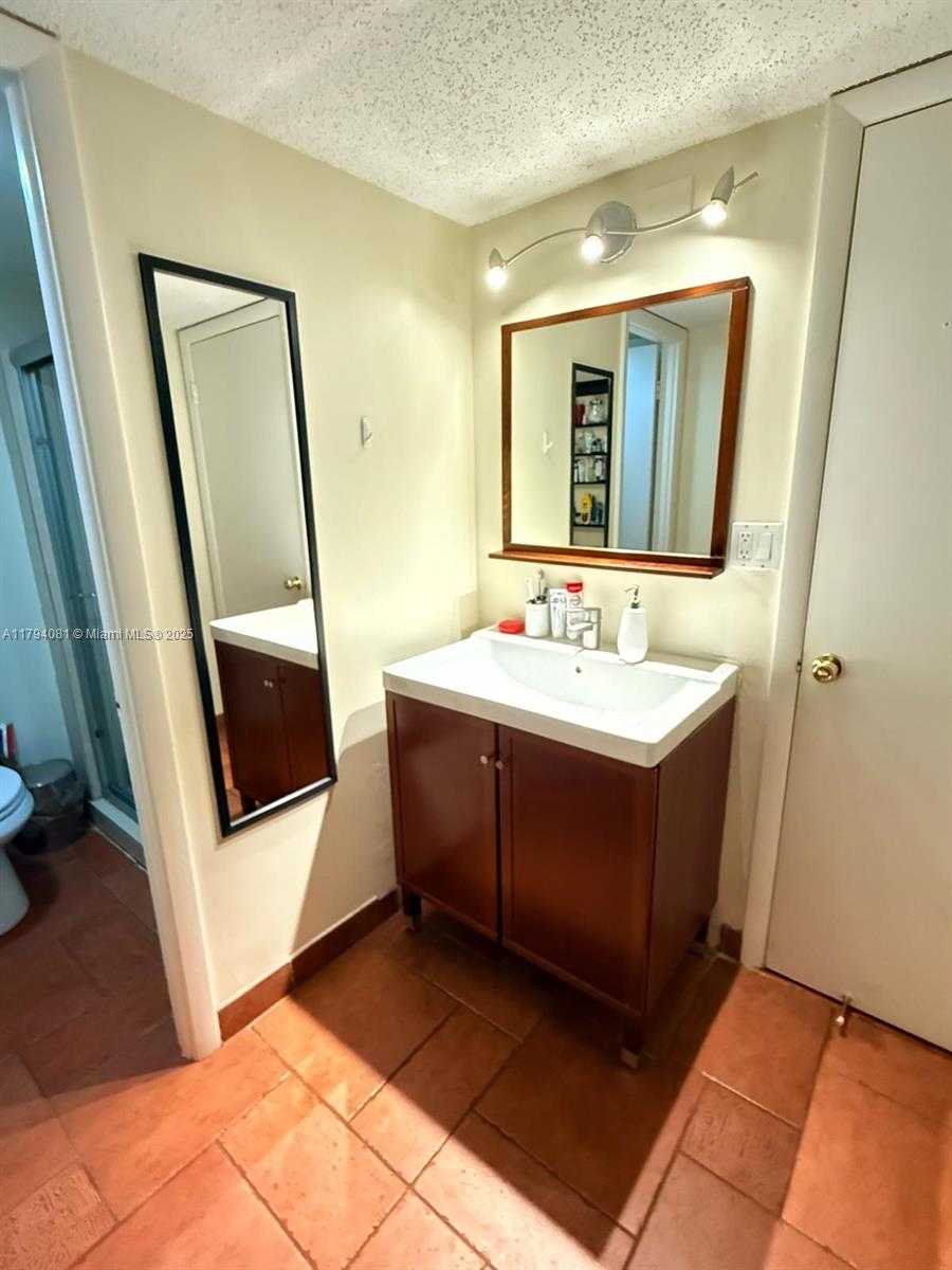 Small Image of 20441 NORTH EAST 30TH AVE #116-9, Aventura Number 11