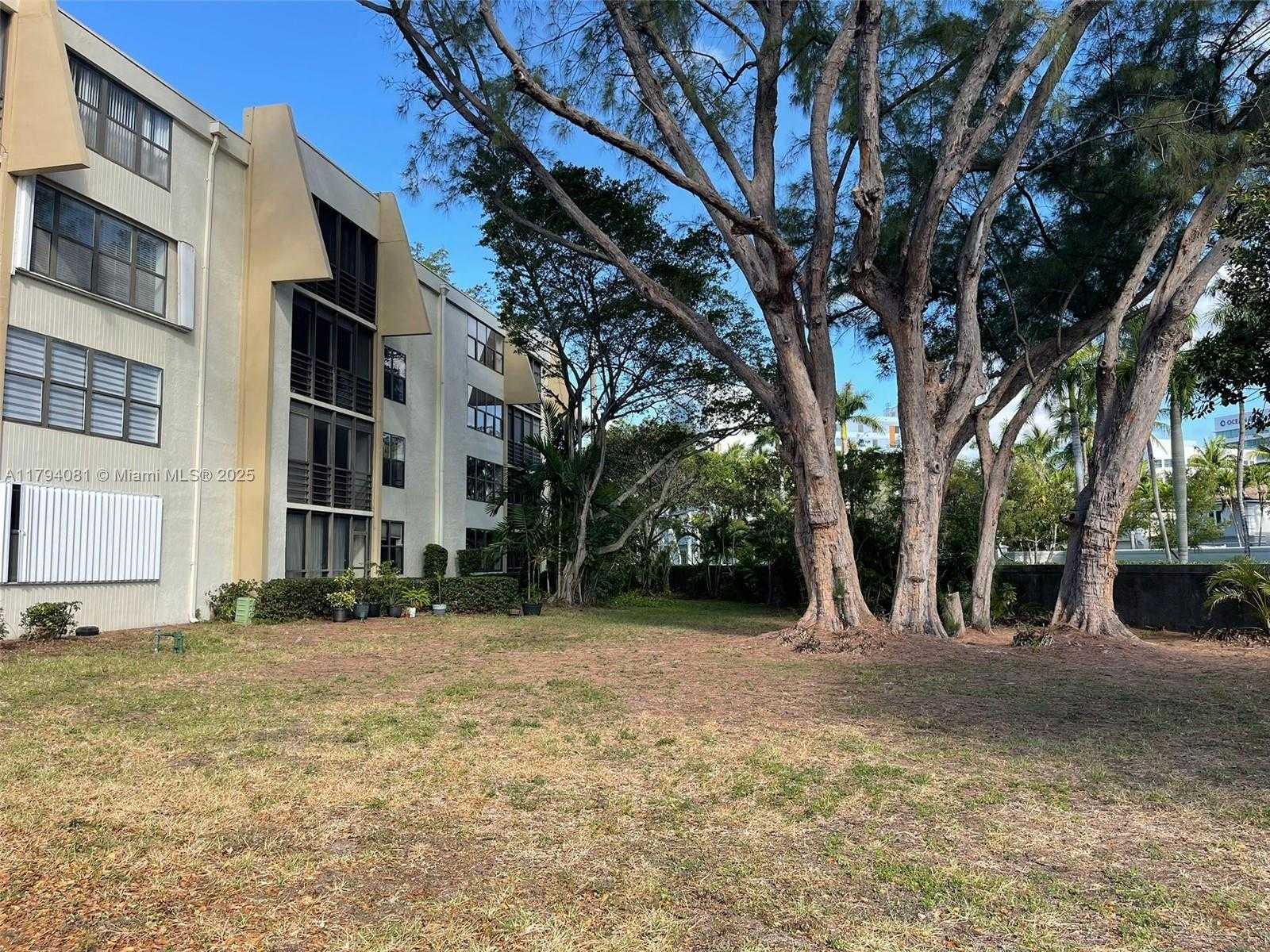 Small Image of 20441 NORTH EAST 30TH AVE #116-9, Aventura Number 32