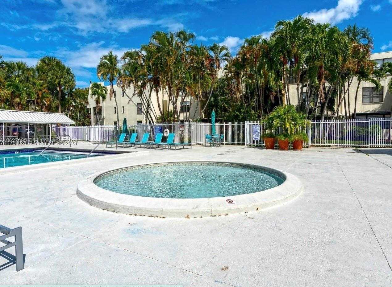 Small Image of 20441 NORTH EAST 30TH AVE #116-9, Aventura Number 37
