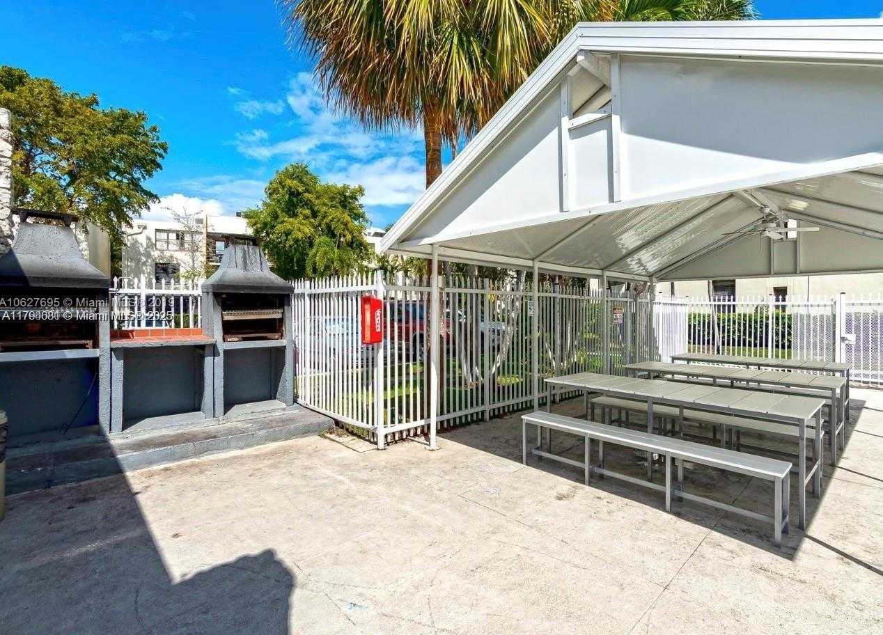 Small Image of 20441 NORTH EAST 30TH AVE #116-9, Aventura Number 38
