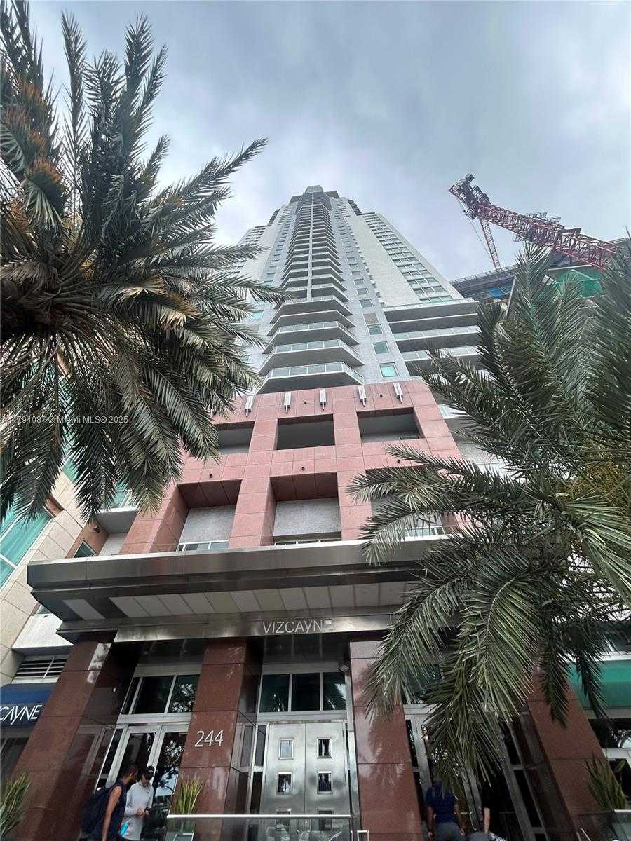 Small Image of 244 BISCAYNE BLVD #640, Miami Number 25