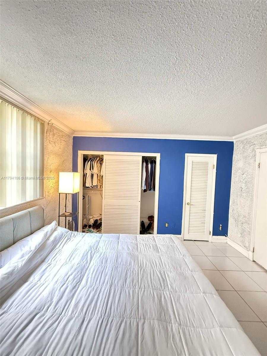 Small Image of 1790 79TH ST CSWY #B108, North Bay Village Number 12