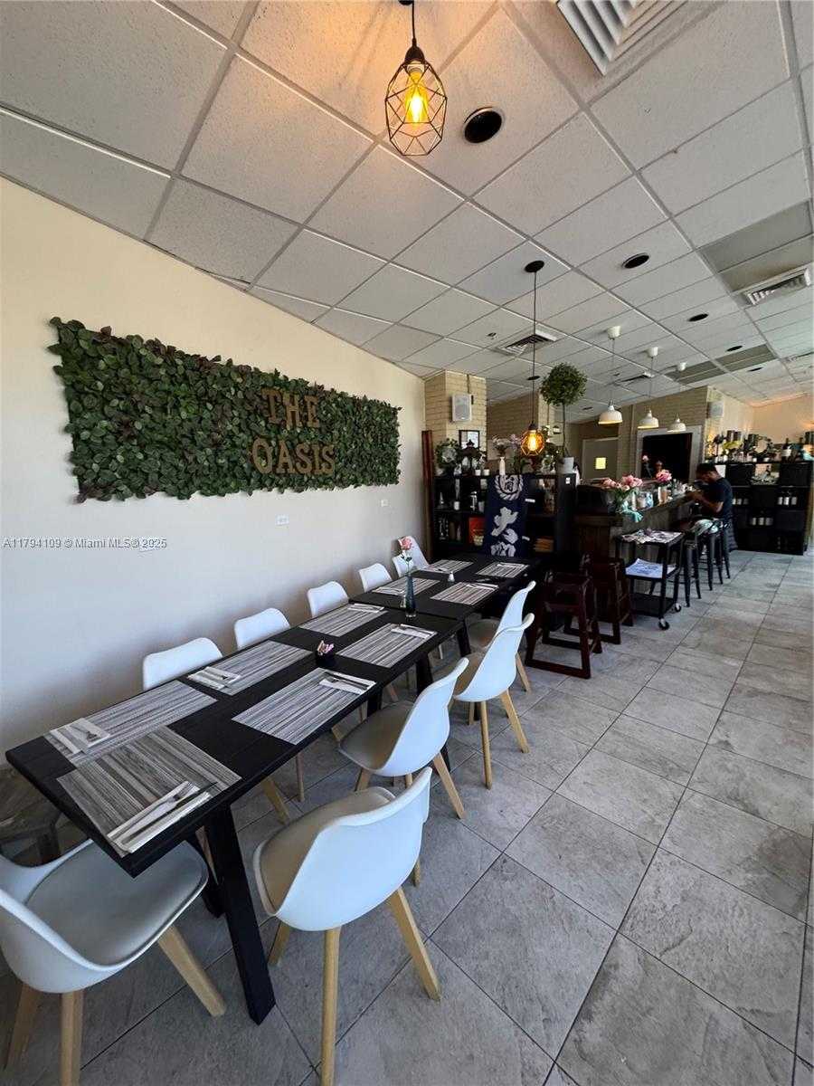 Small Image of 100 BAYVIEW DR #722, Sunny Isles Beach Number 31