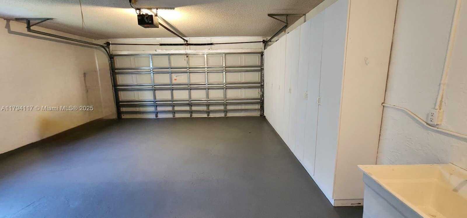 Small Image of 22310 EAST CAMEO DR E, Boca Raton Number 5