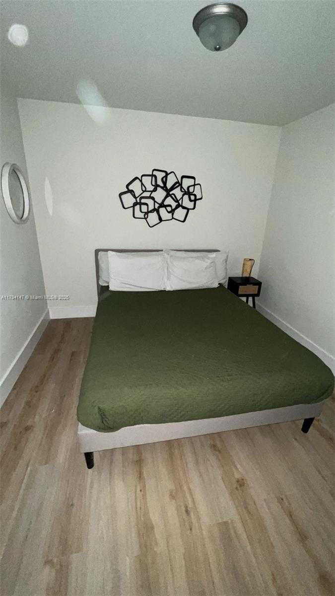 Small Image of 1244 NORTH WEST 32ND ST #B, Miami Number 9