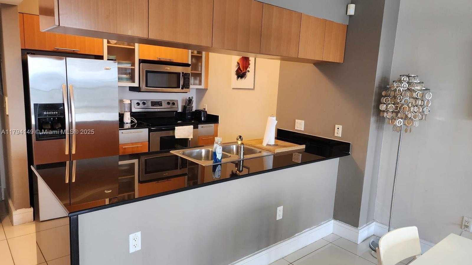 Small Image of 1750 NORTH BAYSHORE DR #5511, Miami Number 4