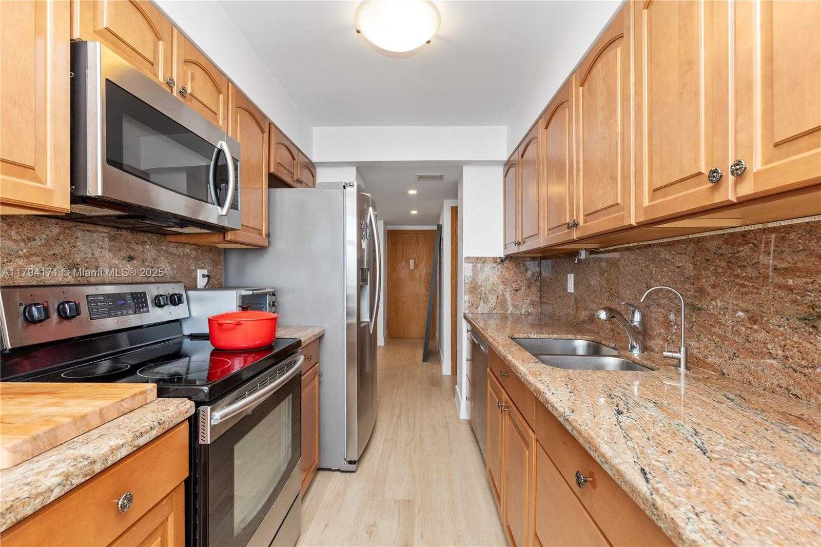 Small Image of 251 174TH ST #1219, Sunny Isles Beach Number 21