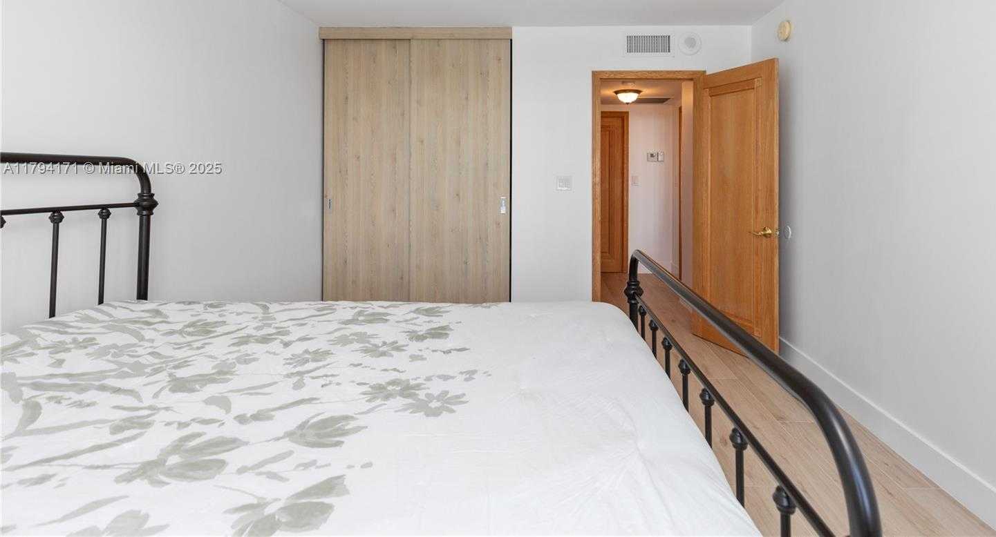 Small Image of 251 174TH ST #1219, Sunny Isles Beach Number 24