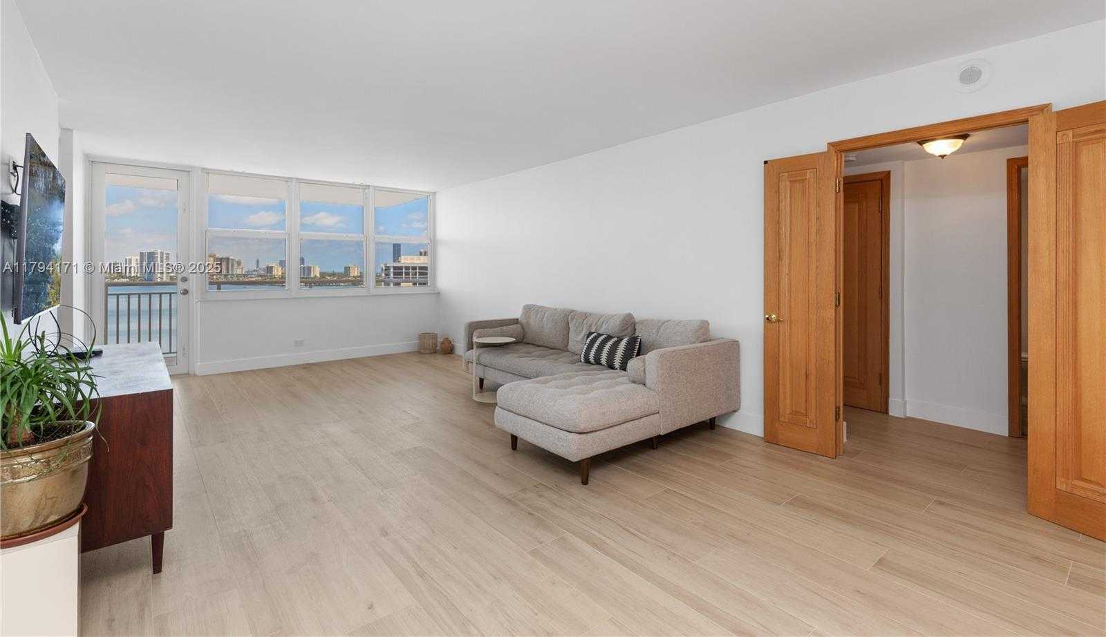 Small Image of 251 174TH ST #1219, Sunny Isles Beach Number 9