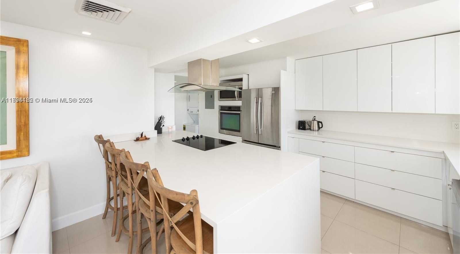 Small Image of 9102 WEST BAY HARBOR DR #5-D, Bay Harbor Islands Number 6