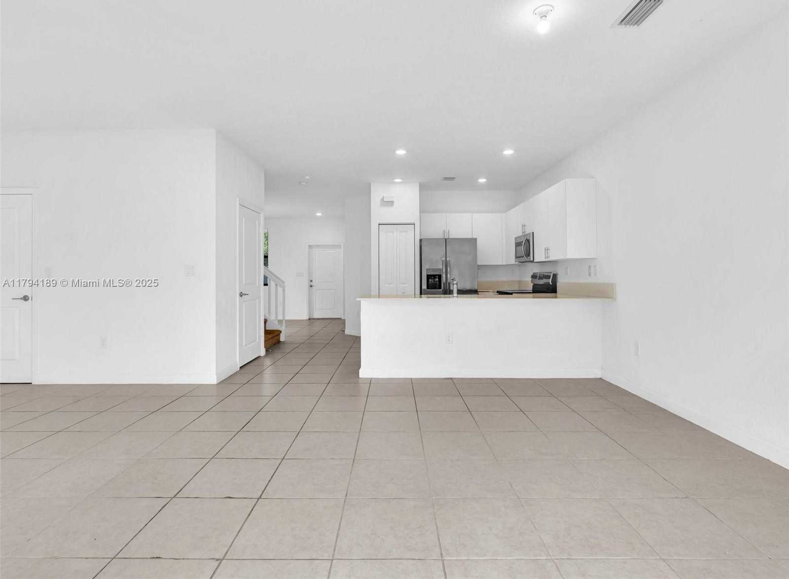 Small Image of 20381 NORTH WEST 4TH CT, Miami Gardens Number 22