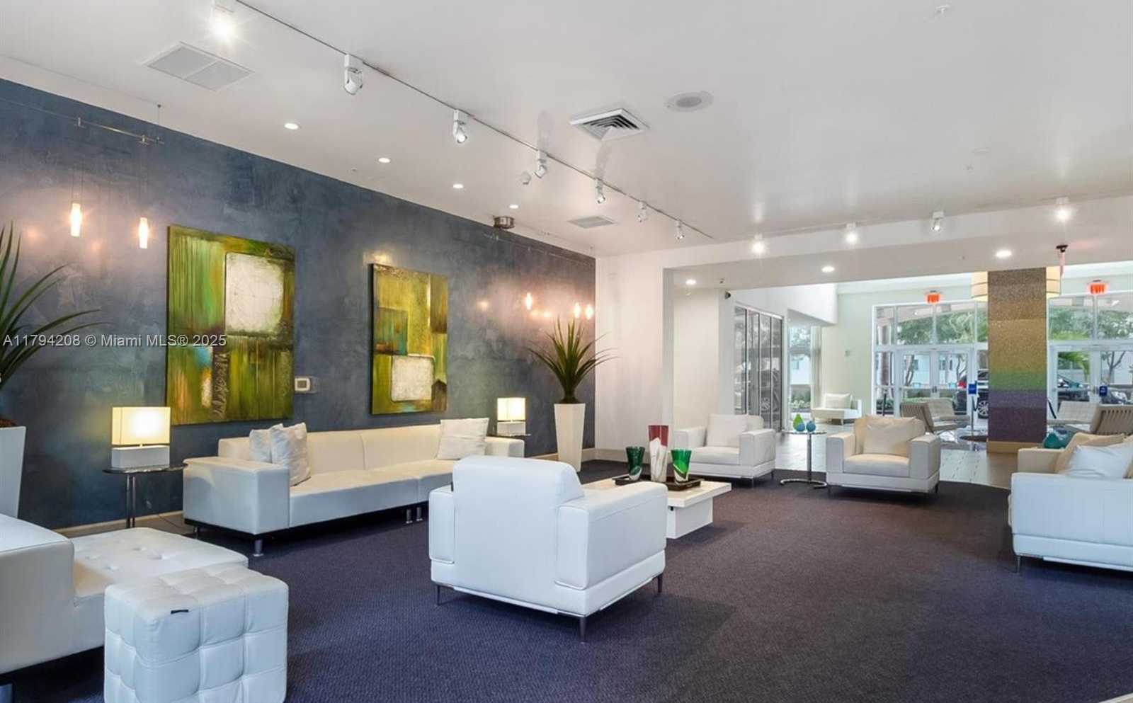 Small Image of 2001 BISCAYNE BLVD #2411, Miami Number 11
