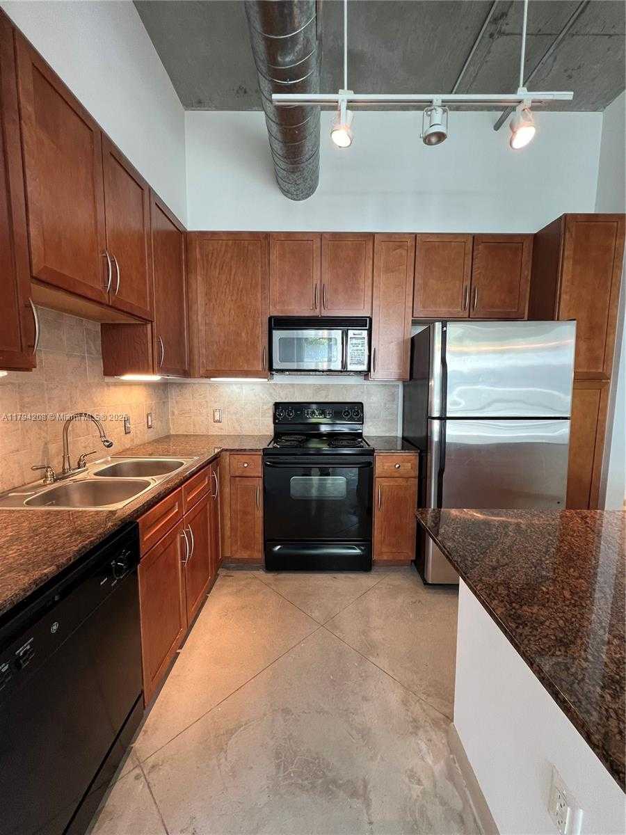 Small Image of 2001 BISCAYNE BLVD #2411, Miami Number 19