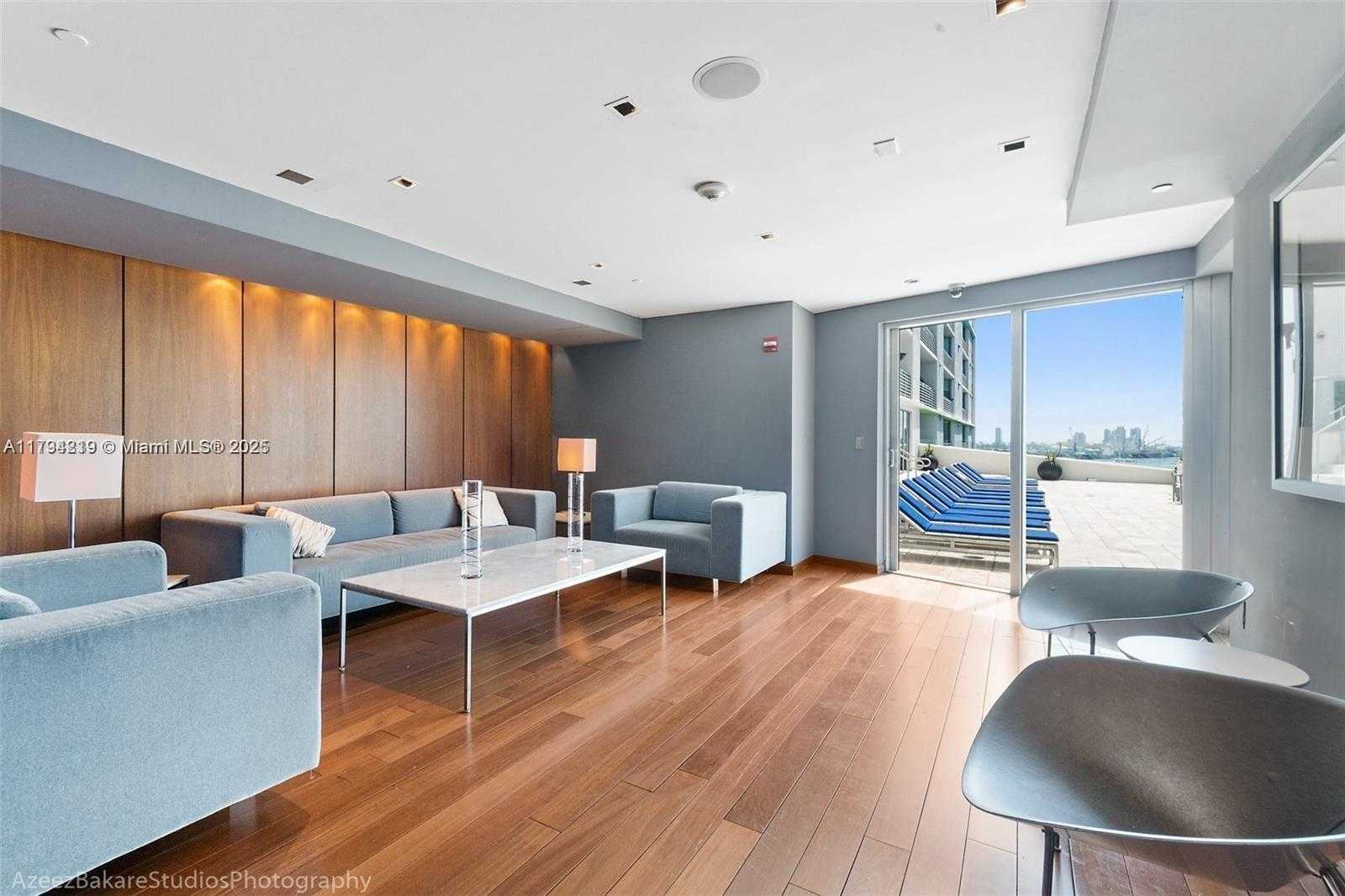 Small Image of 335 SOUTH BISCAYNE BLVD #2102, Miami Number 15