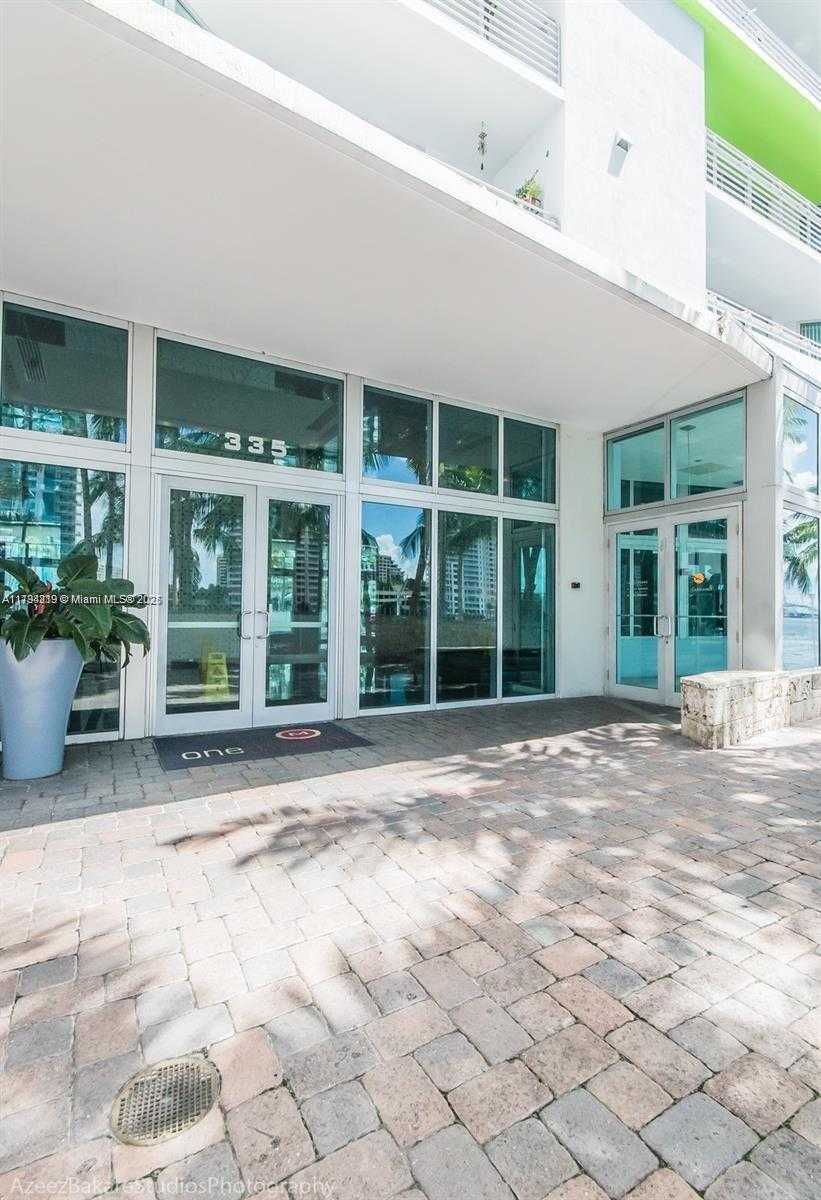 Small Image of 335 SOUTH BISCAYNE BLVD #2102, Miami Number 2