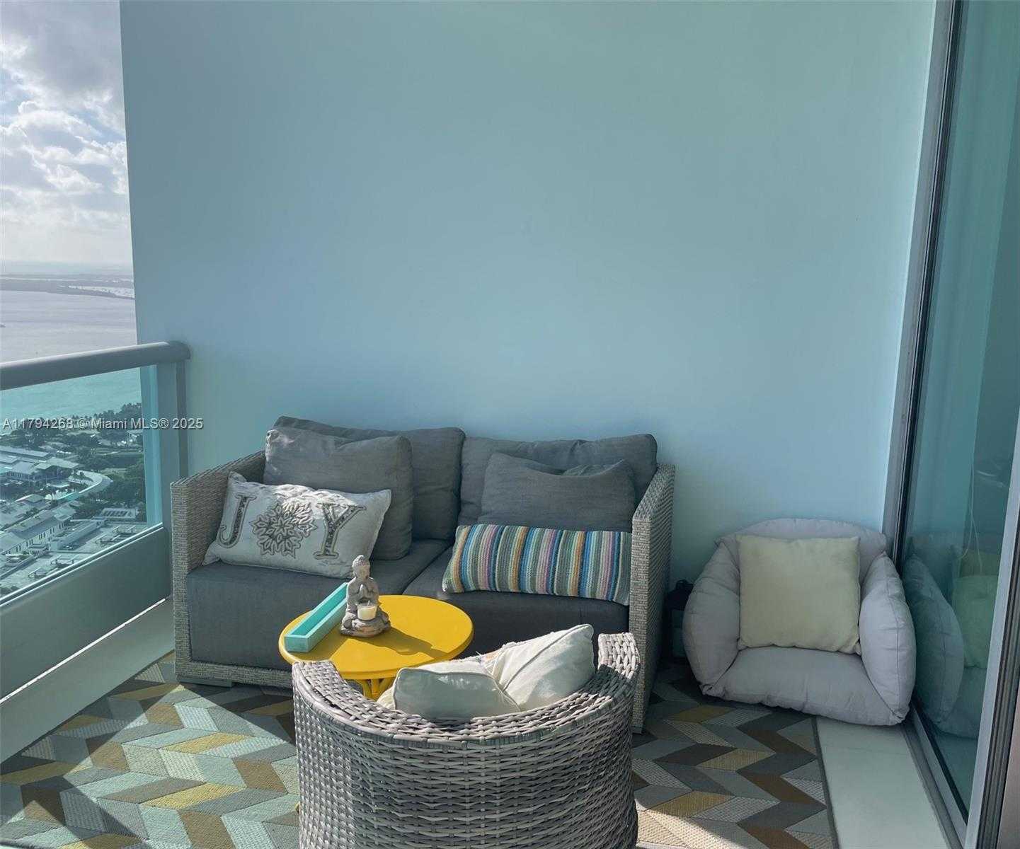 Small Image of 900 BISCAYNE BLVD #5707, Miami Number 10
