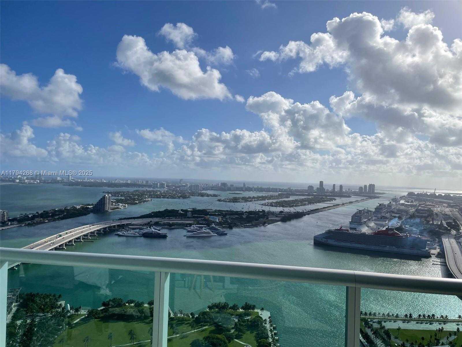 Small Image of 900 BISCAYNE BLVD #5707, Miami Number 12