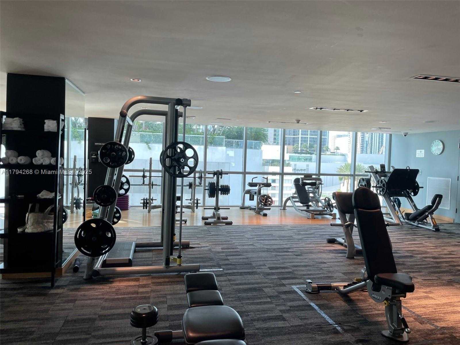 Small Image of 900 BISCAYNE BLVD #5707, Miami Number 21