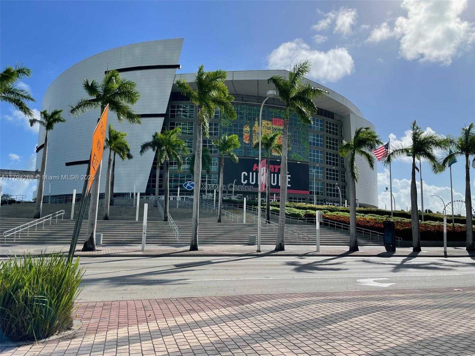 Small Image of 900 BISCAYNE BLVD #5707, Miami Number 28