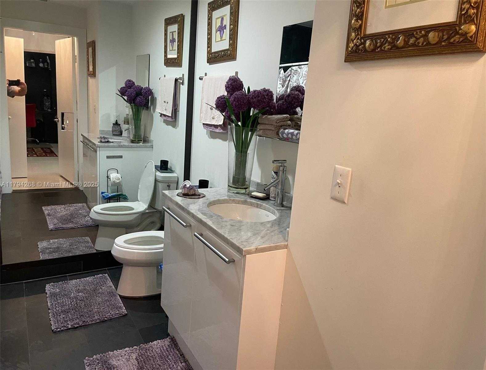 Small Image of 900 BISCAYNE BLVD #5707, Miami Number 4