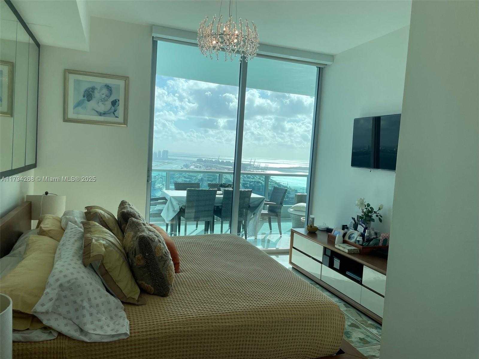 Small Image of 900 BISCAYNE BLVD #5707, Miami Number 8