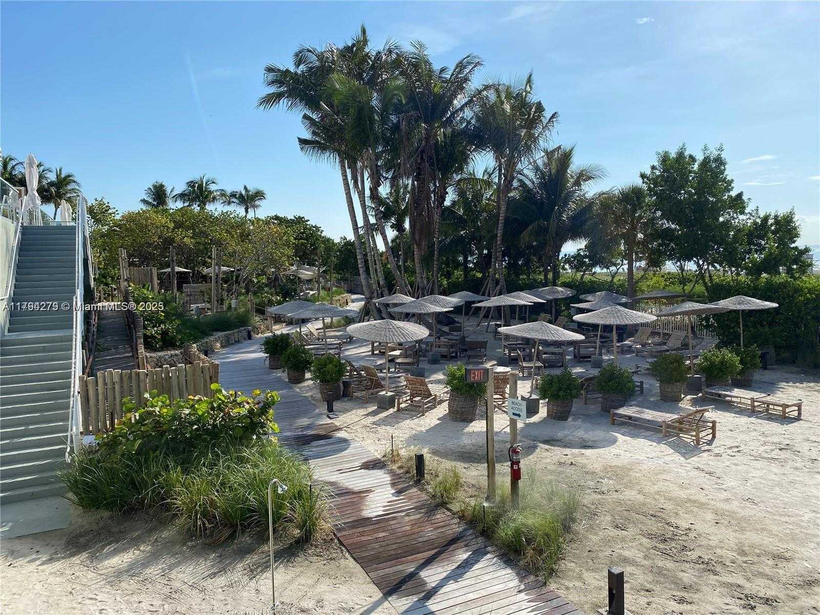 Small Image of 2301 COLLINS AVE #1125, Miami Beach Number 39