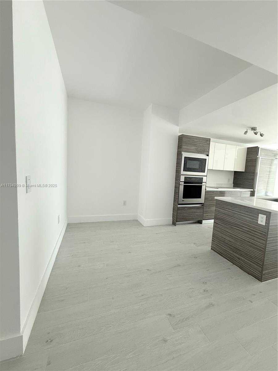 Small Image of 460 28TH ST #1906, Miami Number 18