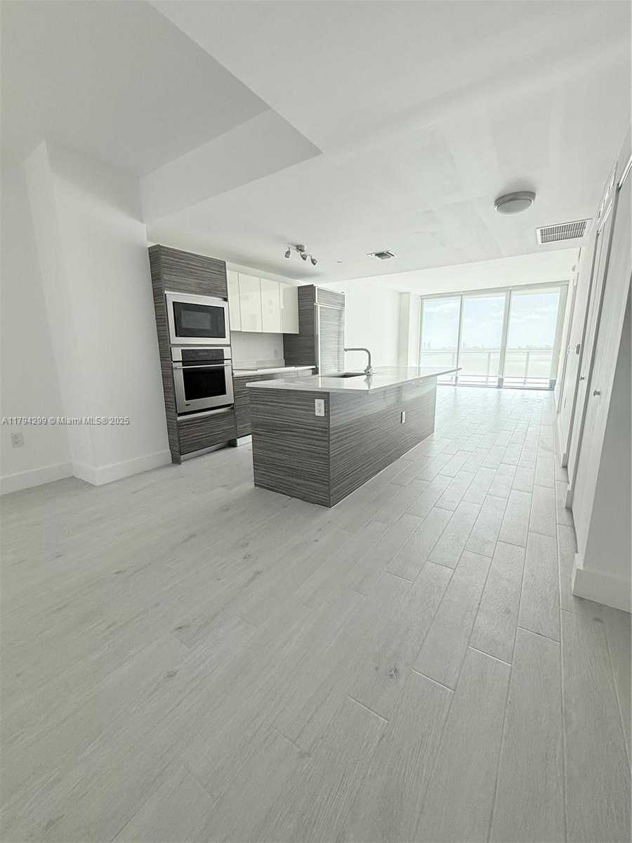 Small Image of 460 28TH ST #1906, Miami Number 20