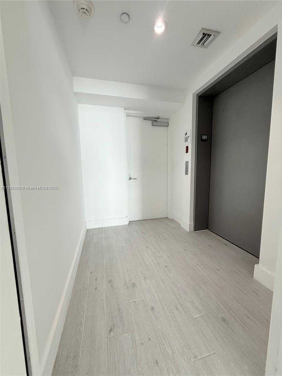 Small Image of 460 28TH ST #1906, Miami Number 24