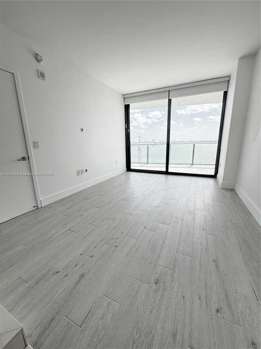 Small Image of 460 28TH ST #1906, Miami Number 4