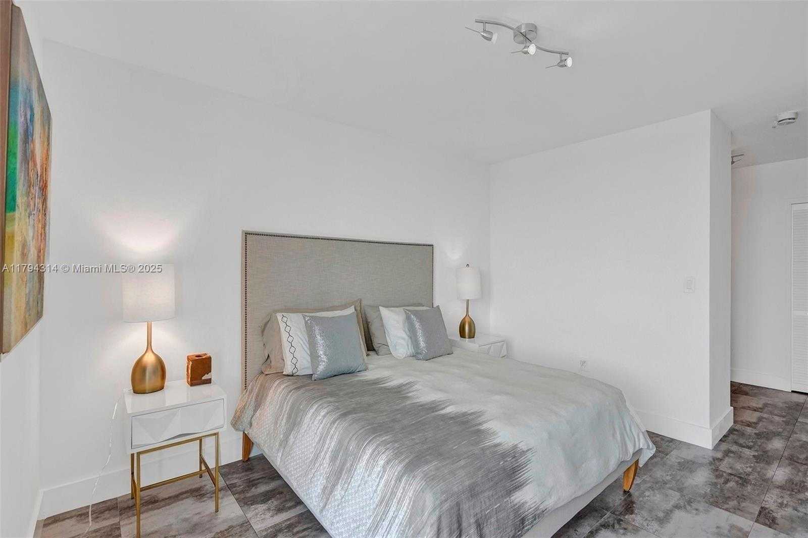 Small Image of 20515 EAST COUNTRY CLUB DR #346, Aventura Number 24