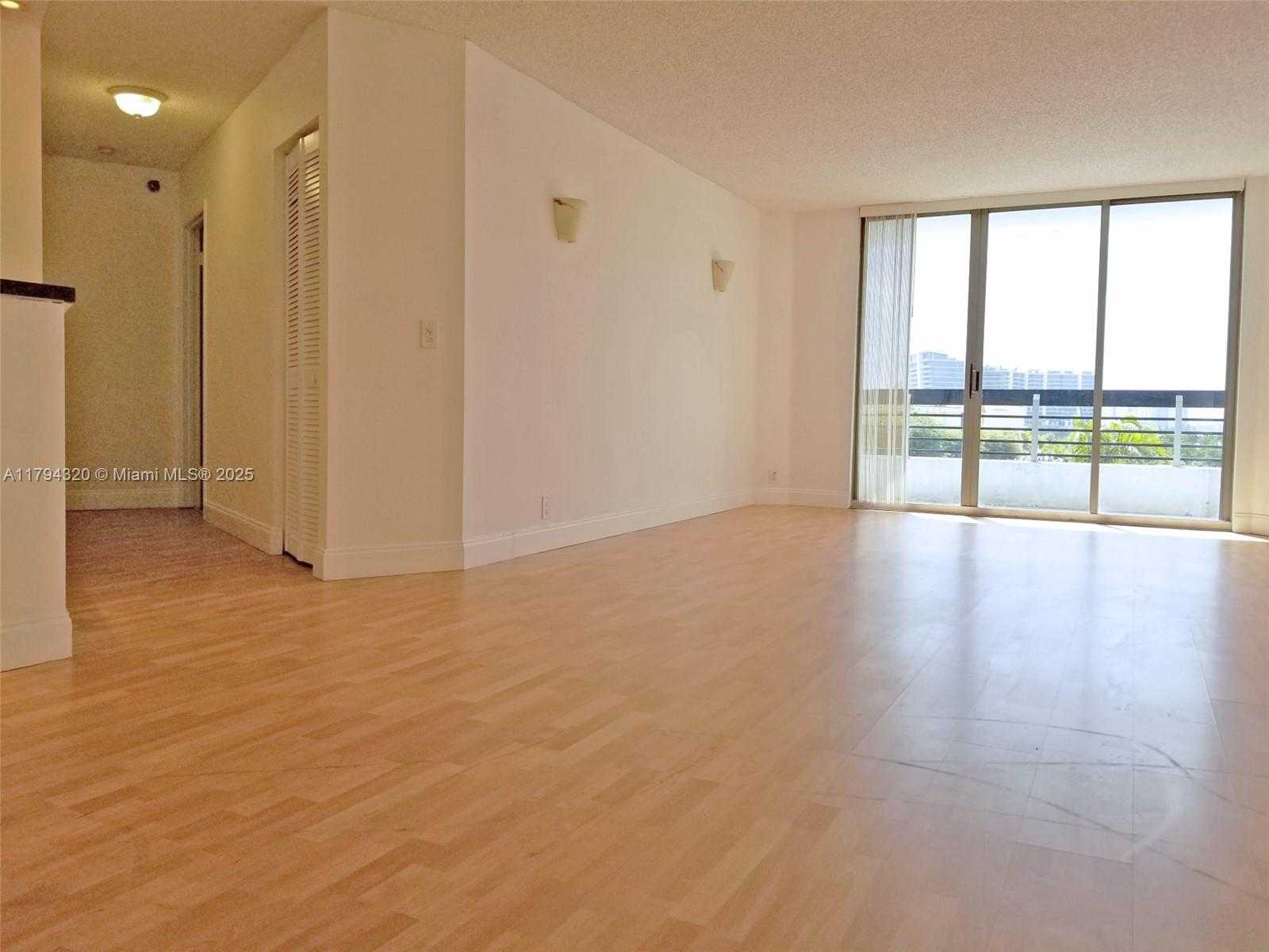 Small Image of 3400 NORTH EAST 192 ST #503, Aventura Number 4