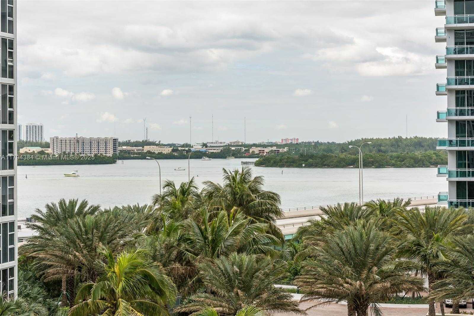 Small Image of 10275 COLLINS AVE #706, Bal Harbour Number 17