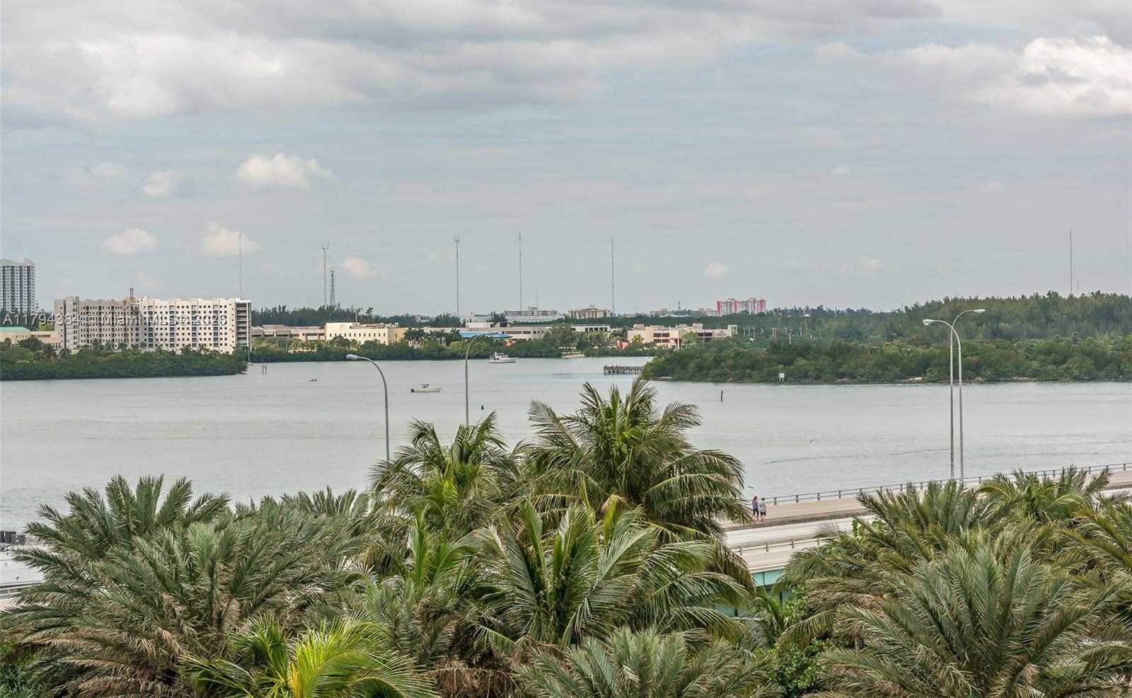 Small Image of 10275 COLLINS AVE #706, Bal Harbour Number 18