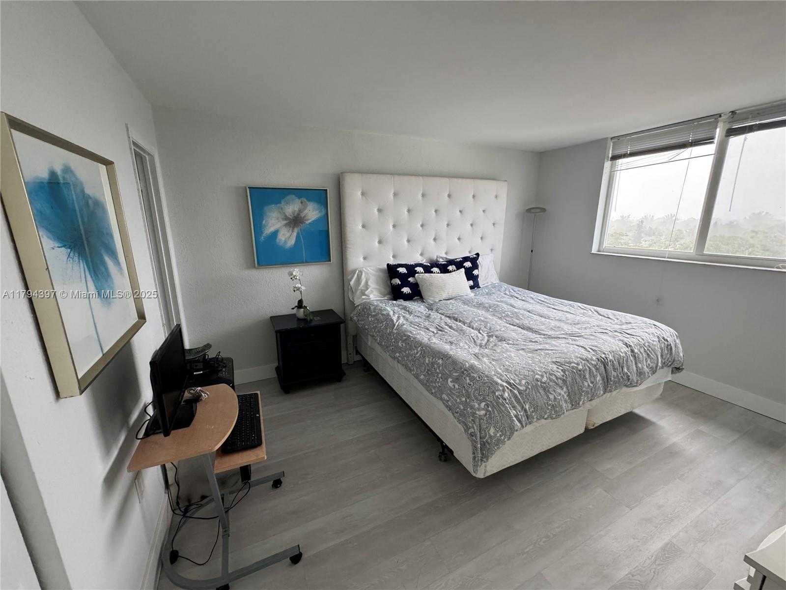 Small Image of 1251 NORTH EAST 108TH ST #816, Miami Number 22