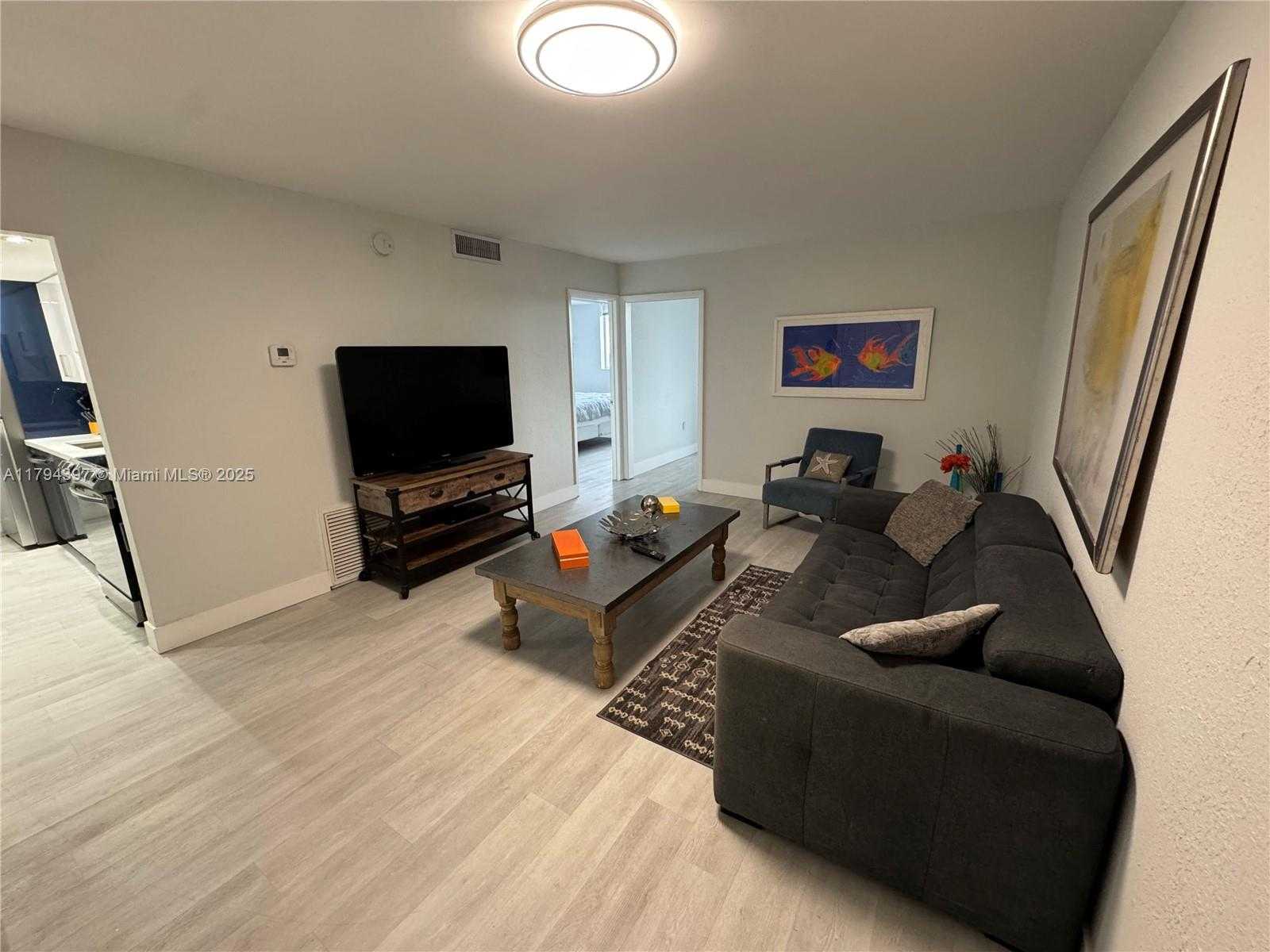 Small Image of 1251 NORTH EAST 108TH ST #816, Miami Number 7