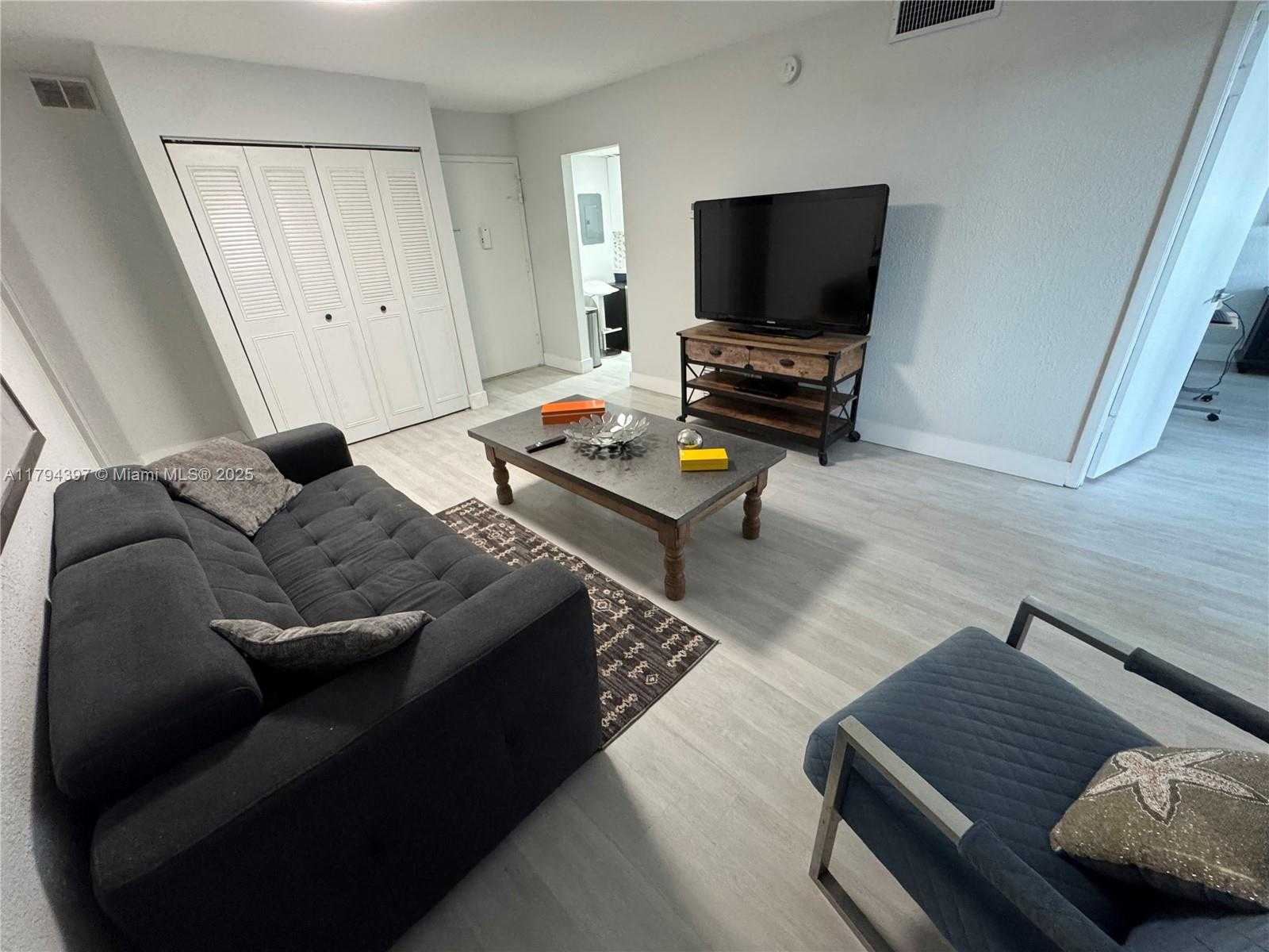 Small Image of 1251 NORTH EAST 108TH ST #816, Miami Number 8