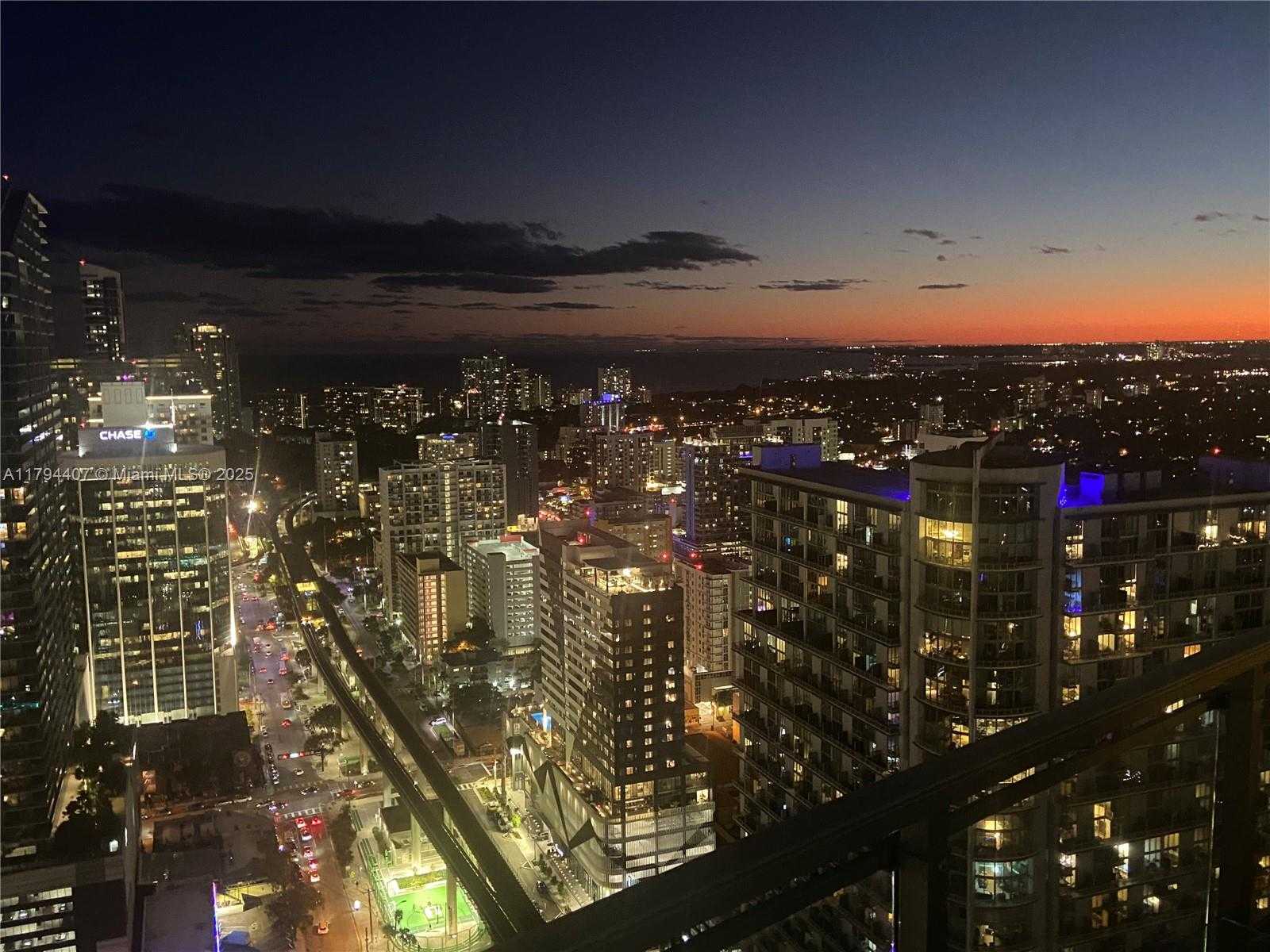 Small Image of 92 SOUTH WEST 3RD ST #4304, Miami Number 14