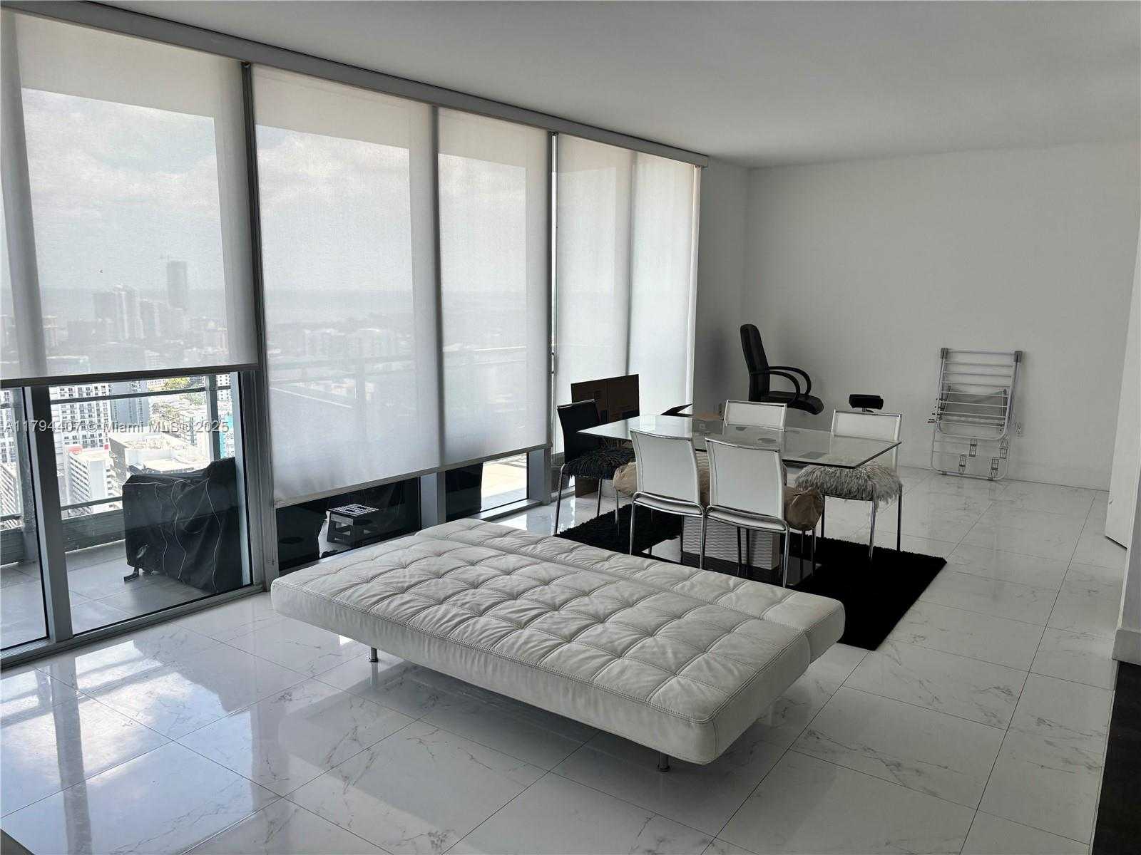 Small Image of 92 SOUTH WEST 3RD ST #4304, Miami Number 3