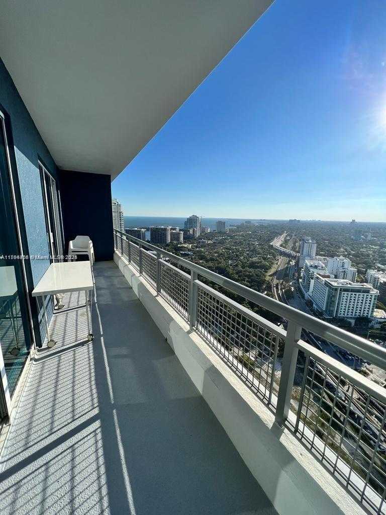 Small Image of 60 SOUTH WEST 13 ST #3407, Miami Number 25