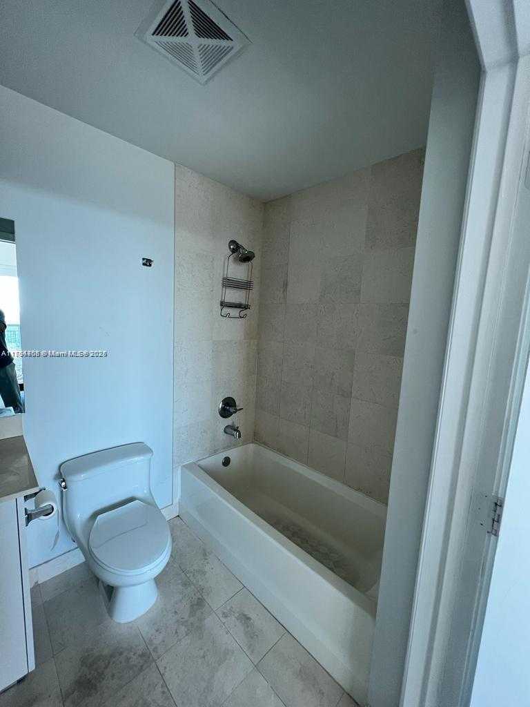 Small Image of 60 SOUTH WEST 13 ST #3407, Miami Number 5