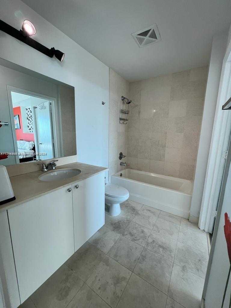 Small Image of 60 SOUTH WEST 13 ST #3407, Miami Number 7