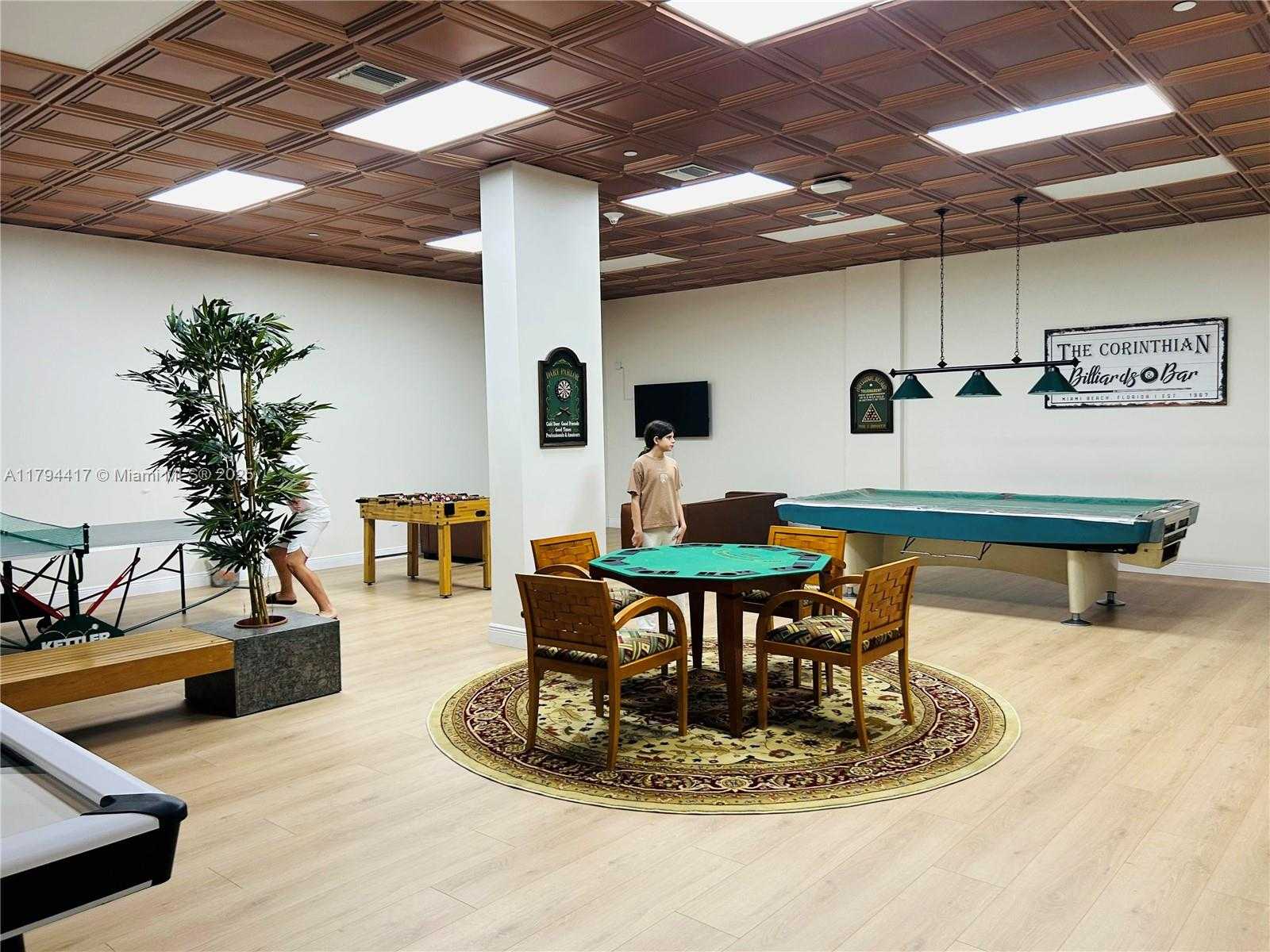 Small Image of 5825 COLLINS AVE #11E, Miami Beach Number 23