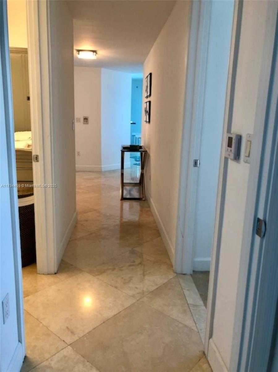 Small Image of 3101 SOUTH OCEAN DR #2406, Hollywood Number 18